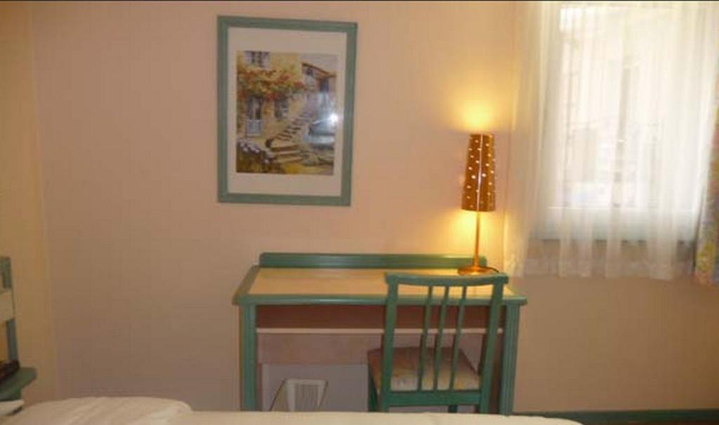 Hotel le Chatelain Faulquemont Ruang foto