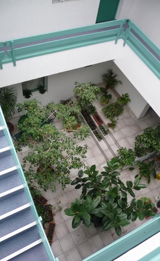 Hotel le Chatelain Faulquemont Bagian luar foto